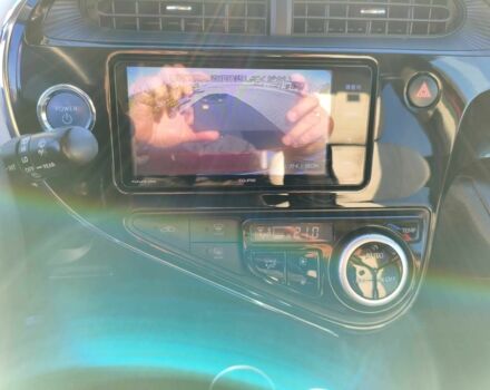 Красный Тойота Приус, объемом двигателя 1.5 л и пробегом 66 тыс. км за 14800 $, фото 16 на Automoto.ua