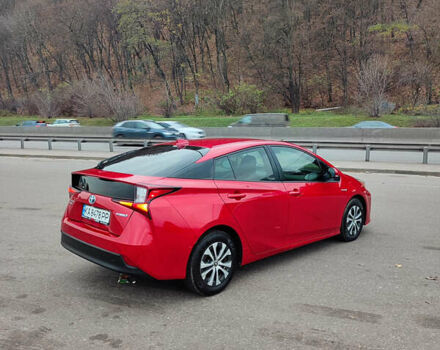 Красный Тойота Приус, объемом двигателя 1.8 л и пробегом 147 тыс. км за 19200 $, фото 7 на Automoto.ua