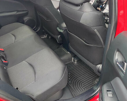 Красный Тойота Приус, объемом двигателя 1.8 л и пробегом 147 тыс. км за 19200 $, фото 15 на Automoto.ua