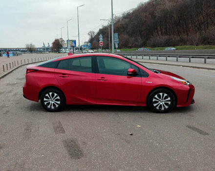 Красный Тойота Приус, объемом двигателя 1.8 л и пробегом 147 тыс. км за 19200 $, фото 8 на Automoto.ua