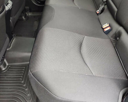 Красный Тойота Приус, объемом двигателя 1.8 л и пробегом 147 тыс. км за 19200 $, фото 19 на Automoto.ua