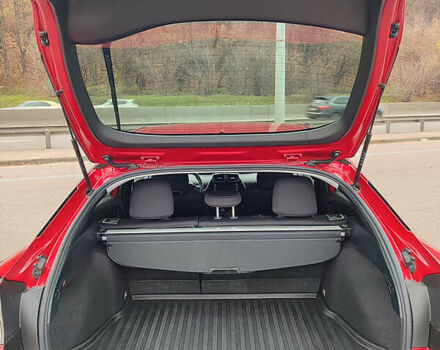 Красный Тойота Приус, объемом двигателя 1.8 л и пробегом 147 тыс. км за 19200 $, фото 21 на Automoto.ua