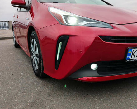 Красный Тойота Приус, объемом двигателя 1.8 л и пробегом 147 тыс. км за 19200 $, фото 4 на Automoto.ua