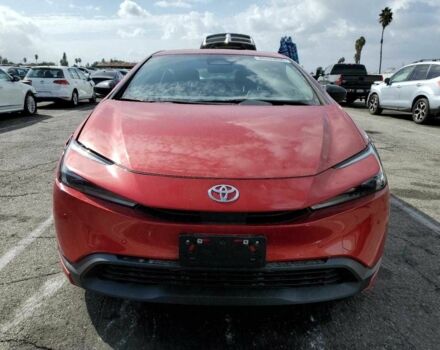 Красный Тойота Приус, объемом двигателя 2 л и пробегом 9 тыс. км за 7900 $, фото 3 на Automoto.ua