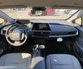 Красный Тойота Приус, объемом двигателя 2 л и пробегом 1 тыс. км за 29300 $, фото 2 на Automoto.ua