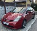 Красный Тойота Приус, объемом двигателя 1.5 л и пробегом 300 тыс. км за 2700 $, фото 1 на Automoto.ua
