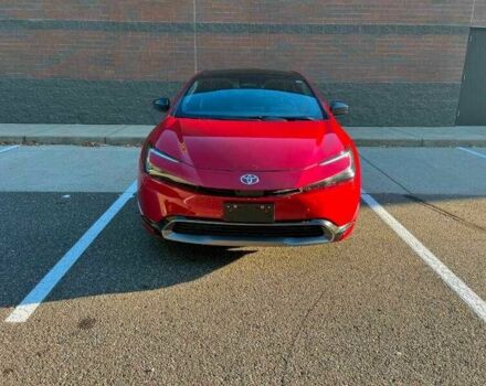 Красный Тойота Приус, объемом двигателя 2 л и пробегом 10 тыс. км за 12000 $, фото 5 на Automoto.ua