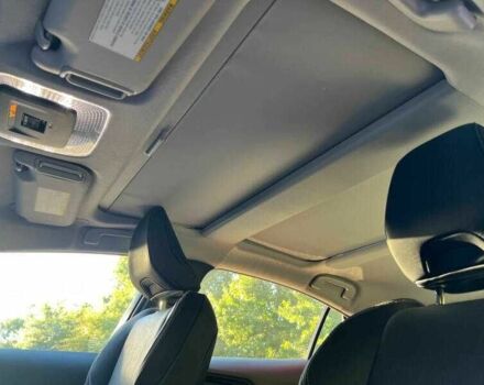 Красный Тойота Приус, объемом двигателя 2 л и пробегом 10 тыс. км за 12000 $, фото 7 на Automoto.ua