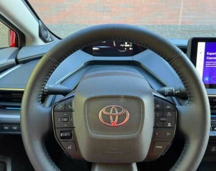 Красный Тойота Приус, объемом двигателя 2 л и пробегом 10 тыс. км за 12000 $, фото 8 на Automoto.ua