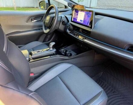 Красный Тойота Приус, объемом двигателя 2 л и пробегом 10 тыс. км за 12000 $, фото 16 на Automoto.ua