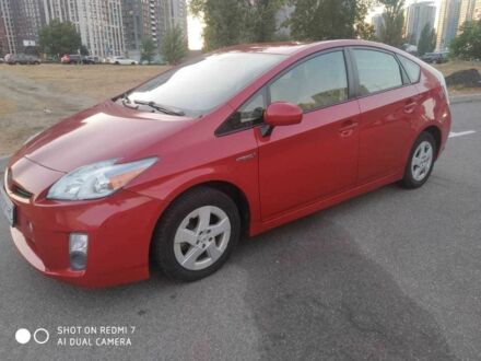 Червоний Тойота Пріус, об'ємом двигуна 1.8 л та пробігом 344 тис. км за 8930 $, фото 1 на Automoto.ua