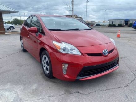 Красный Тойота Приус, объемом двигателя 1.8 л и пробегом 85 тыс. км за 6900 $, фото 1 на Automoto.ua