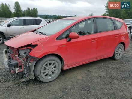 Тойота Приус 2015 в Львове на Automoto.ua Красный Тойота Приус, объемом двигателя 1.8 л и пробегом 128 тыс. км за 2400 $, фото 1 на Automoto.ua