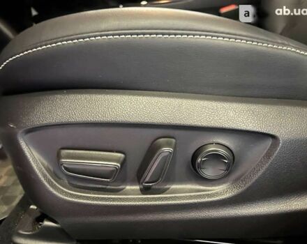 Тойота Приус, объемом двигателя 1.8 л и пробегом 10 тыс. км за 27900 $, фото 26 на Automoto.ua