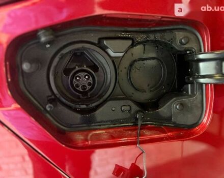 Тойота Приус, объемом двигателя 1.8 л и пробегом 10 тыс. км за 27900 $, фото 24 на Automoto.ua