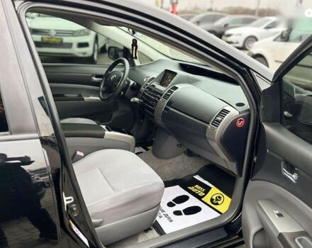 Тойота Приус, объемом двигателя 0 л и пробегом 299 тыс. км за 7700 $, фото 14 на Automoto.ua