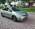 Тойота Приус, объемом двигателя 1.5 л и пробегом 299 тыс. км за 5850 $, фото 1 на Automoto.ua