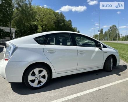 Тойота Приус, объемом двигателя 1.8 л и пробегом 250 тыс. км за 11500 $, фото 6 на Automoto.ua