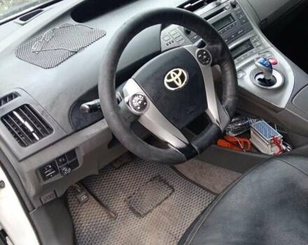 Тойота Пріус, об'ємом двигуна 1.8 л та пробігом 250 тис. км за 5000 $, фото 18 на Automoto.ua