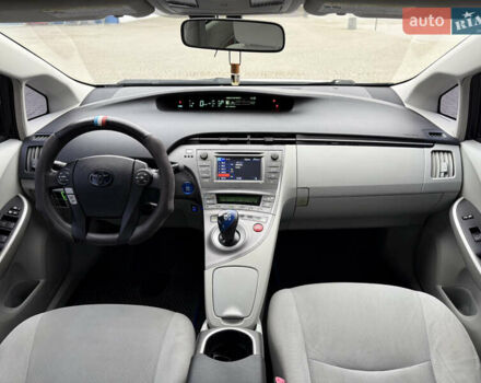 Тойота Приус, объемом двигателя 1.8 л и пробегом 220 тыс. км за 9950 $, фото 17 на Automoto.ua