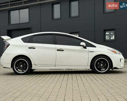 Тойота Приус, объемом двигателя 1.8 л и пробегом 220 тыс. км за 9950 $, фото 5 на Automoto.ua