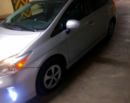 Тойота Приус, объемом двигателя 1.8 л и пробегом 263 тыс. км за 10500 $, фото 1 на Automoto.ua