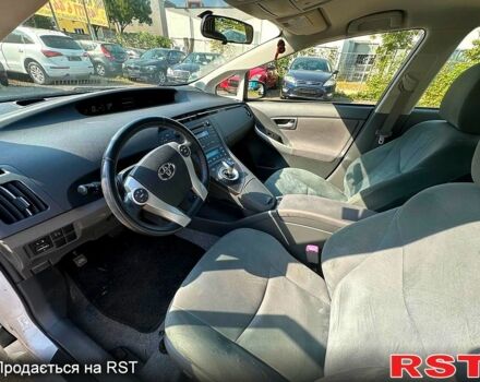 Тойота Приус, объемом двигателя 1.8 л и пробегом 103 тыс. км за 8500 $, фото 5 на Automoto.ua