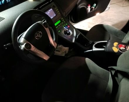 Тойота Приус, объемом двигателя 1.8 л и пробегом 263 тыс. км за 10500 $, фото 4 на Automoto.ua