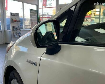 Тойота Приус, объемом двигателя 0 л и пробегом 217 тыс. км за 10990 $, фото 14 на Automoto.ua