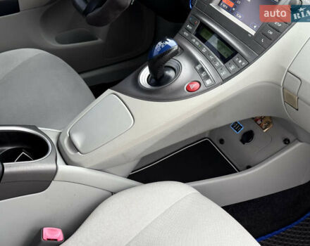 Тойота Приус, объемом двигателя 1.8 л и пробегом 220 тыс. км за 9950 $, фото 22 на Automoto.ua