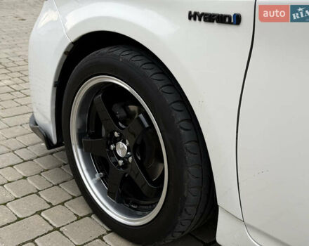 Тойота Приус, объемом двигателя 1.8 л и пробегом 220 тыс. км за 9950 $, фото 12 на Automoto.ua