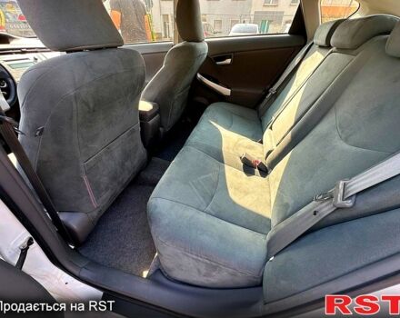 Тойота Приус, объемом двигателя 1.8 л и пробегом 103 тыс. км за 8500 $, фото 6 на Automoto.ua