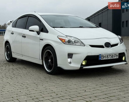 Тойота Приус, объемом двигателя 1.8 л и пробегом 220 тыс. км за 9950 $, фото 4 на Automoto.ua