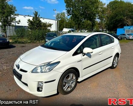 Тойота Приус, объемом двигателя 1.8 л и пробегом 103 тыс. км за 8500 $, фото 1 на Automoto.ua