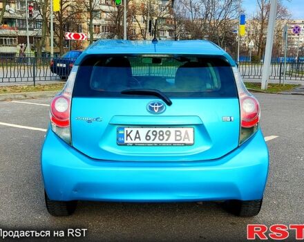 Тойота Пріус, об'ємом двигуна 1.5 л та пробігом 230 тис. км за 8800 $, фото 5 на Automoto.ua