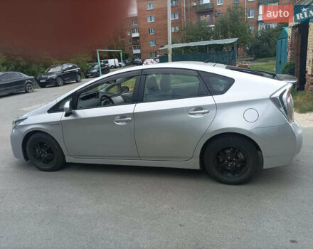 Тойота Приус, объемом двигателя 1.8 л и пробегом 202 тыс. км за 9900 $, фото 2 на Automoto.ua