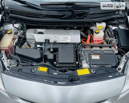 Тойота Приус, объемом двигателя 1.8 л и пробегом 307 тыс. км за 11500 $, фото 18 на Automoto.ua