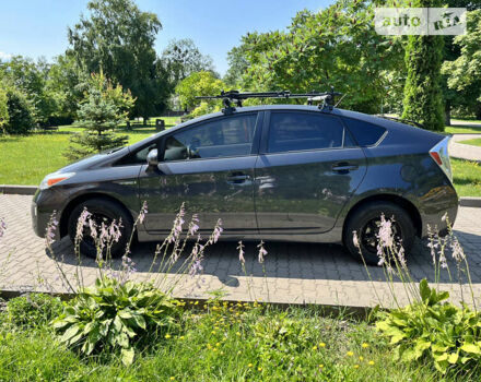 Тойота Приус, объемом двигателя 1.8 л и пробегом 285 тыс. км за 10100 $, фото 8 на Automoto.ua
