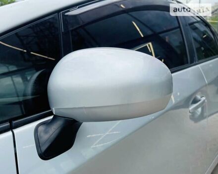Тойота Приус, объемом двигателя 1.8 л и пробегом 307 тыс. км за 11500 $, фото 16 на Automoto.ua
