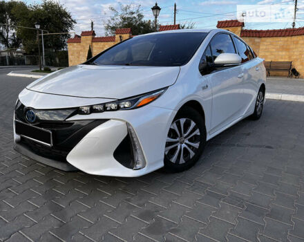 Тойота Приус, объемом двигателя 1.8 л и пробегом 90 тыс. км за 21500 $, фото 2 на Automoto.ua