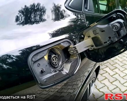 Тойота Приус, объемом двигателя 2 л и пробегом 34 тыс. км за 27000 $, фото 4 на Automoto.ua