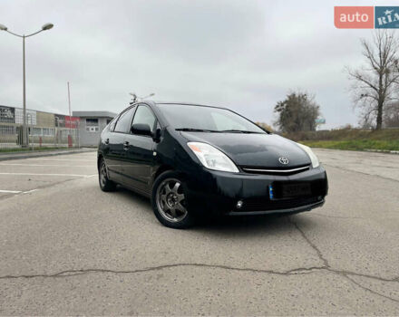 Тойота Приус, объемом двигателя 1.5 л и пробегом 303 тыс. км за 5000 $, фото 1 на Automoto.ua