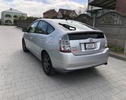 Серый Тойота Приус, объемом двигателя 1.5 л и пробегом 200 тыс. км за 3200 $, фото 2 на Automoto.ua