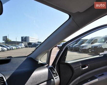 Серый Тойота Приус, объемом двигателя 1.5 л и пробегом 295 тыс. км за 7300 $, фото 42 на Automoto.ua