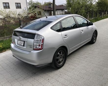 Серый Тойота Приус, объемом двигателя 1.5 л и пробегом 200 тыс. км за 3200 $, фото 1 на Automoto.ua