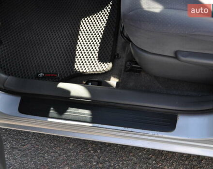 Серый Тойота Приус, объемом двигателя 1.5 л и пробегом 295 тыс. км за 7300 $, фото 35 на Automoto.ua