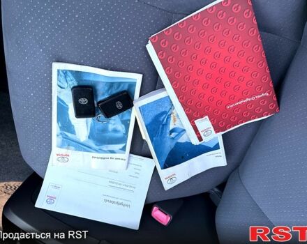 Сірий Тойота Пріус, об'ємом двигуна 1.5 л та пробігом 278 тис. км за 7650 $, фото 13 на Automoto.ua