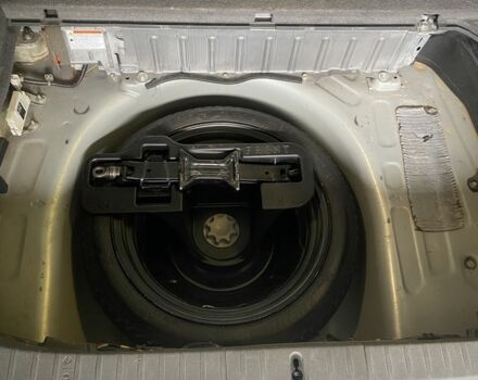 Сірий Тойота Пріус, об'ємом двигуна 1.5 л та пробігом 350 тис. км за 6500 $, фото 11 на Automoto.ua