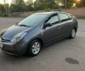 Серый Тойота Приус, объемом двигателя 1.5 л и пробегом 400 тыс. км за 5500 $, фото 1 на Automoto.ua