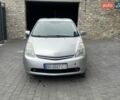 Серый Тойота Приус, объемом двигателя 1.5 л и пробегом 300 тыс. км за 6000 $, фото 1 на Automoto.ua